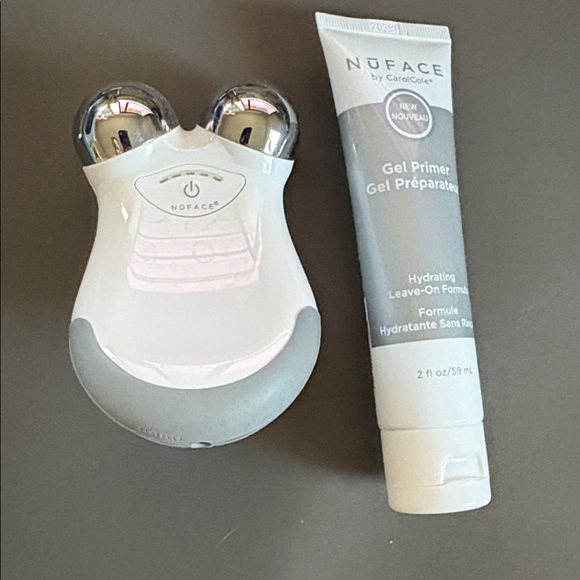 NuFace Toning Device with Gel Primer in White and Gray - Picture 2 of 2